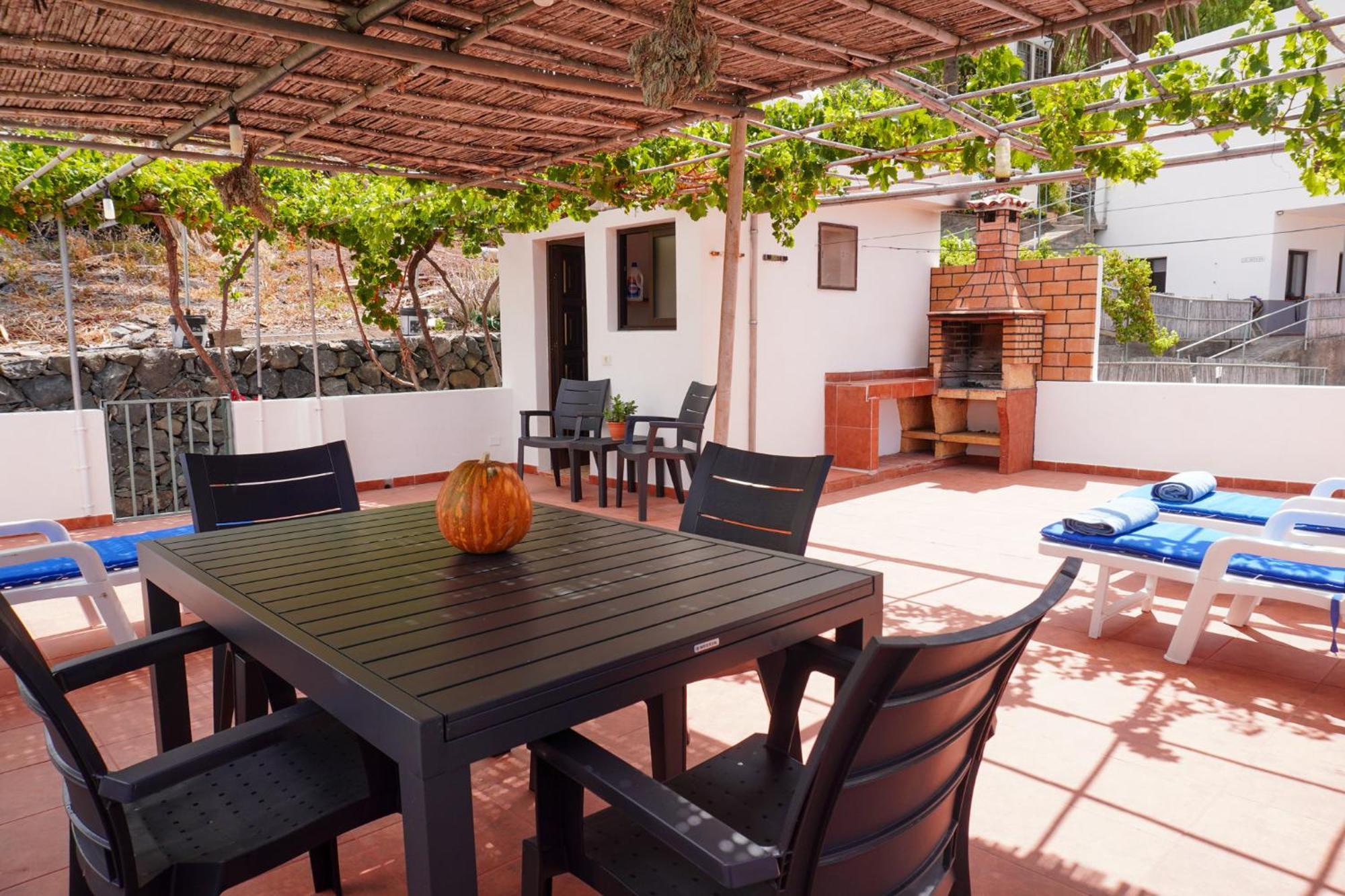 Dom wakacyjny House Casa Argelio Alojera